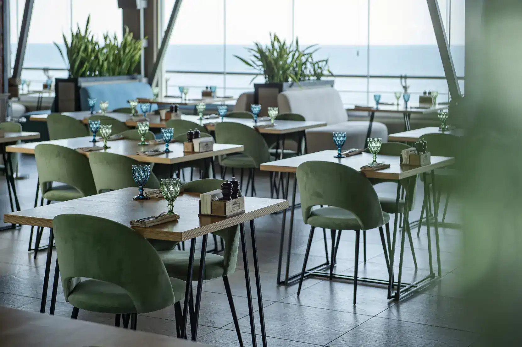 Корпоративное мероприятие на первой береговой линии Ресторан «На Крыше»